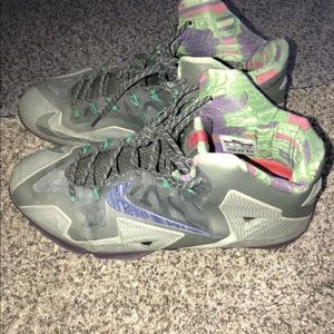 Nike Lebron terracotta warriors